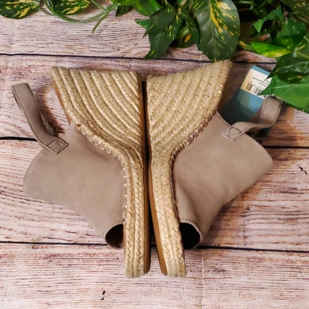 Toms Beige Suede Espadrille Wedge Sandals